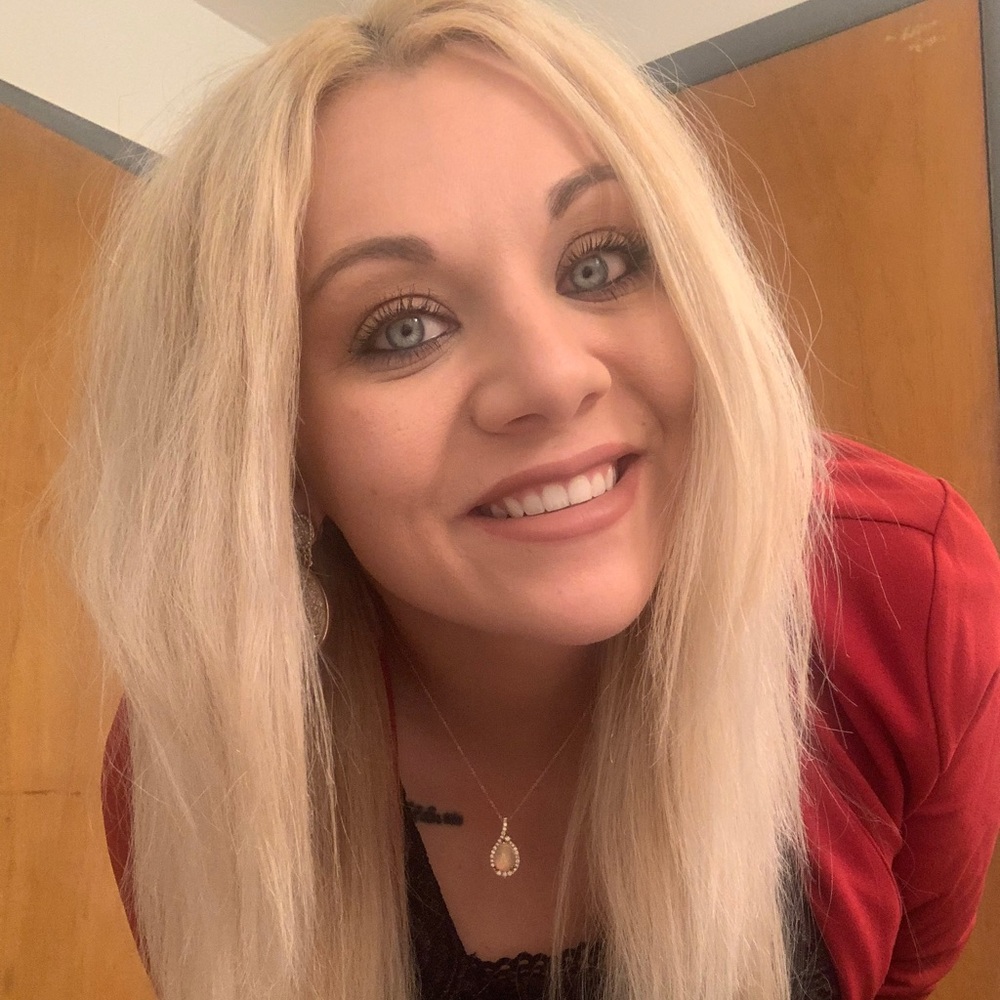 Meet your Posher, Shelbi